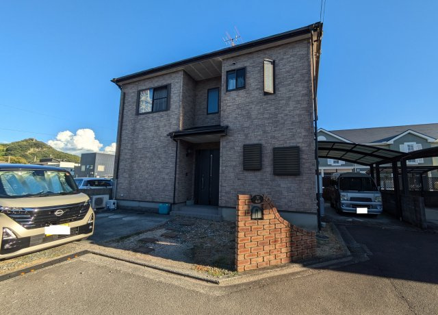 別府町戸建ての外観|おしゃれな外観です