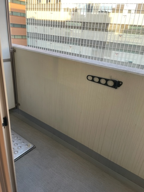 エルフラット三田のバルコニー