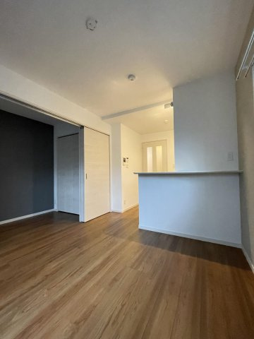 MODERN PALAZZO山王Grow　春住小学校区の居間・リビング|MODERN PALAZZO山王Grow