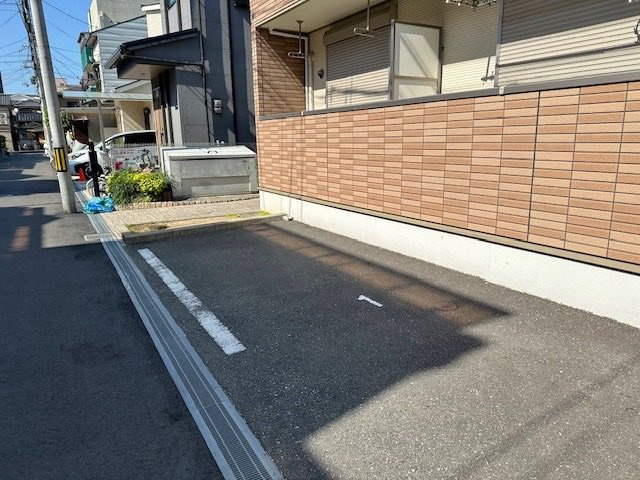 Ｓｕｎ　Ｂｅｌｌ＆寝屋川の駐車場
