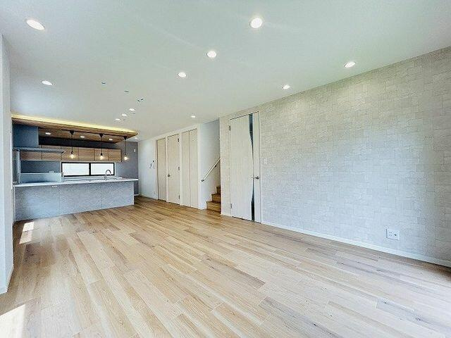名古屋市緑区兵庫１丁目の中古一戸建の居間・リビング