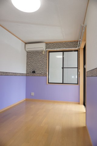 清水ヶ丘戸建の洋室|清水ヶ丘戸建　洋室1階