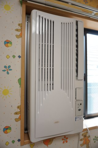 清水ヶ丘戸建のその他|清水ヶ丘戸建　エアコン洋室3階（残置物）
