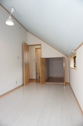 清水ヶ丘戸建の寝室|清水ヶ丘戸建　サービスルーム