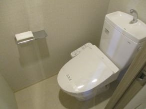 新品家具付きマンション池袋9(KaGood東京)のトイレ