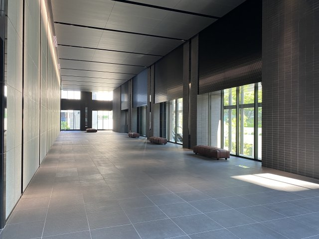 シティタワー大阪本町のロビー