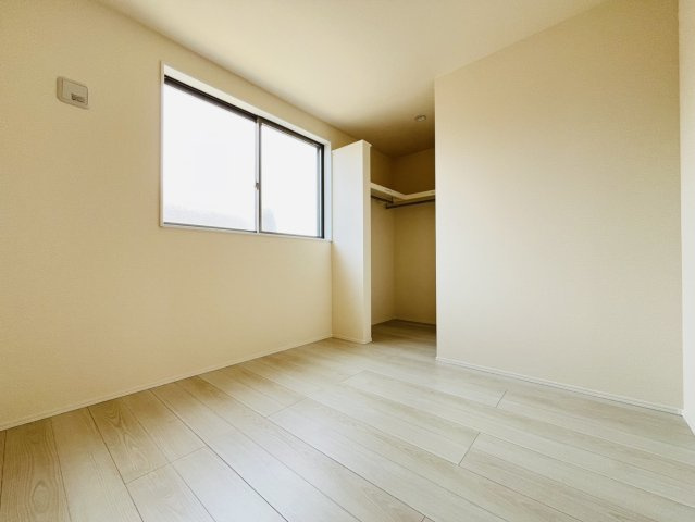 知多市新舞子神田42-1『仲介手数料無料』新築一戸建て・建売の洋室
