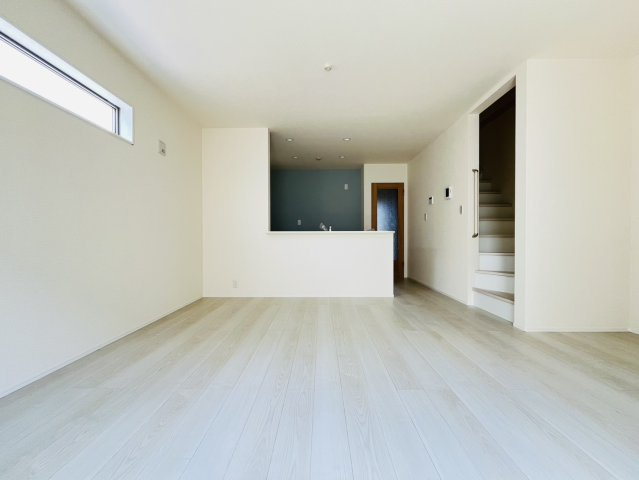 知多市新舞子神田42-1『仲介手数料無料』新築一戸建て・建売の居間・リビング