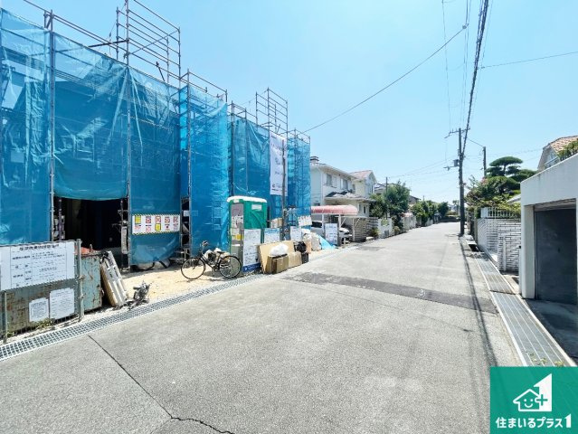 神戸市西区狩場台　第6期　新築一戸建ての前面道路含む現地写真|周辺は落ち着いた街並みの住宅地！子育てがしやすい住環境です！まだ未完成ですが、現地でしかわからない事もございます。是非一度ご覧ください。