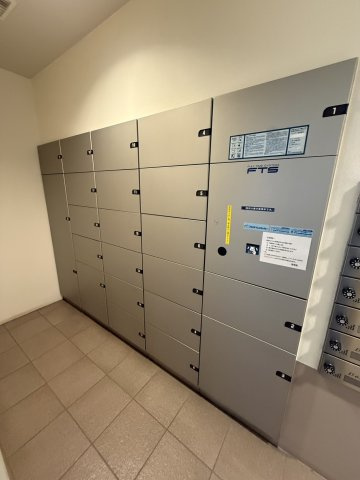 DグラフォートレイクタウンⅡ棟C館のその他共用部分|宅配ボックス