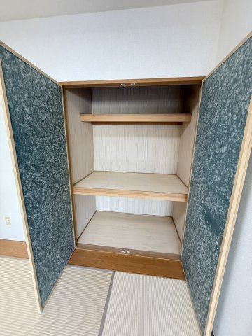 DグラフォートレイクタウンⅡ館C館の収納|和室押入れ