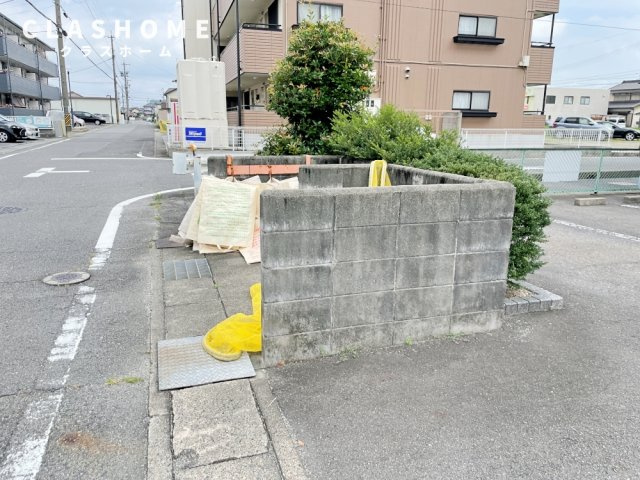 ビューハウス依佐美　　刈谷市の賃貸ならクラスホーム刈谷店の駐車場
