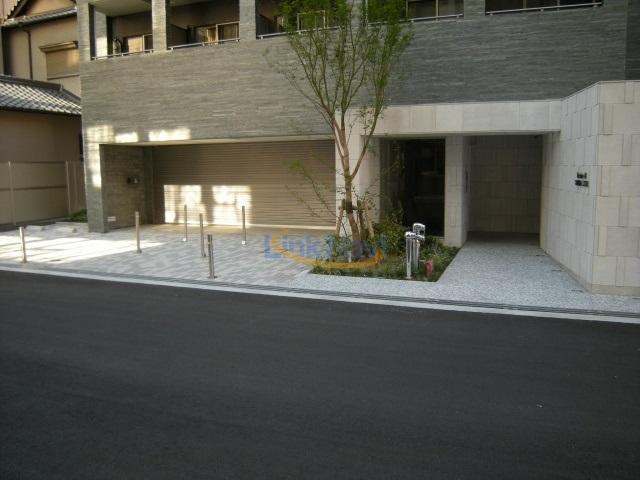 【駐車場】 | レジュールアッシュ梅田リュクス