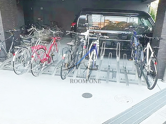 カーサデルフィーノのその他共用部分|駐輪場です。