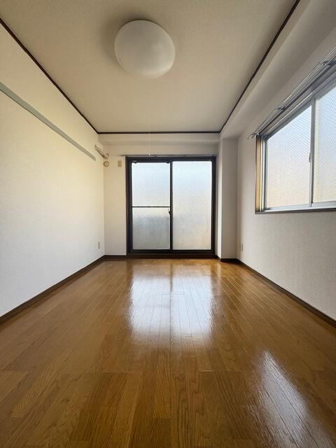 エステート奥戸の洋室|※別部屋参考写真