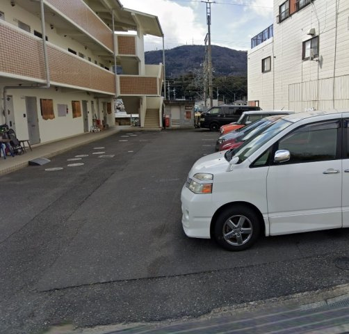 森下第2ビルの駐車場