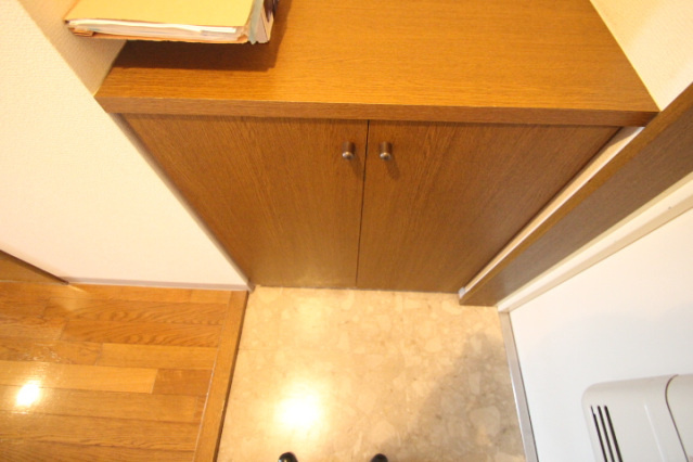 アンブシュール京橋　の収納
