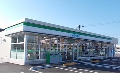 【周辺】 | パルテール桑の木 | ファミリーマートつしま西坂店まで650m