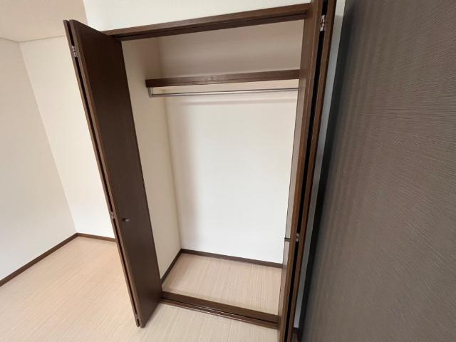 【収納】 | コンフォース | 洋室クローゼット