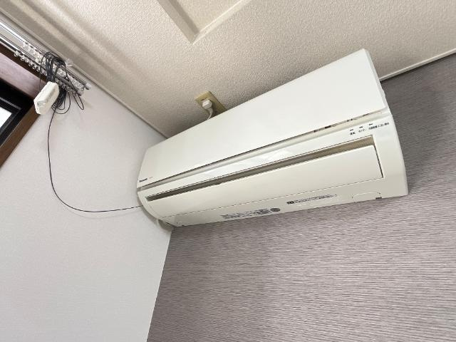 【設備】 | サンフィット国富 | エアコン