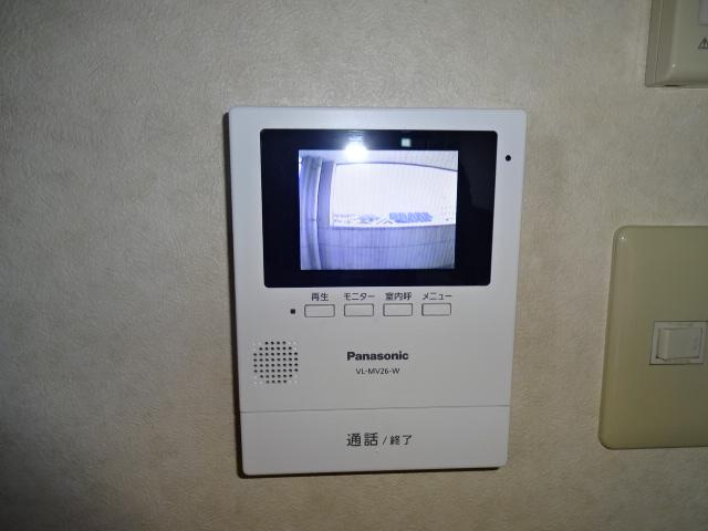 ファインヴィーブル参番館のセキュリティ|カメラ付インターホン
