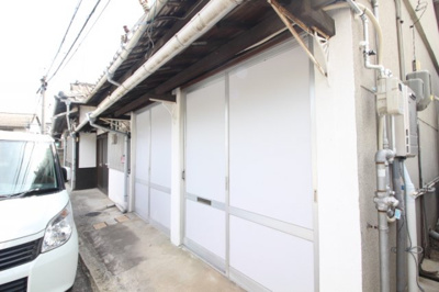 【玄関】 | 旭東町長屋 | 玄関です