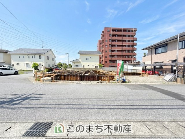 ハートフルタウン宇都宮市中今泉5丁目28番の外観|建築中現地写真（同社施工の完成物件・モデルハウスがご見学できます）