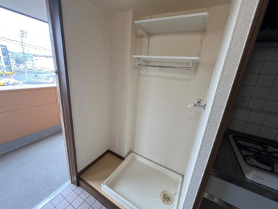 【その他】 | メゾンひまわり | 洗濯機置場