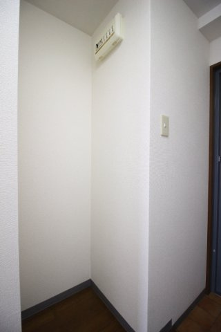 【収納】 | めぞんリベルテⅠ | 便利な収納スペースです
