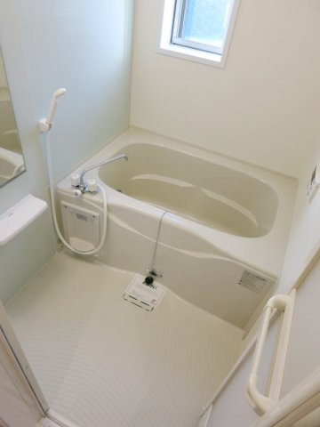 リバーサイド稲熊の浴室