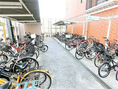 【その他】 | ライオンズマンション岡山南 | 駐輪場　※2025年4月撮影