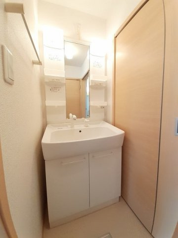 ソレアード　ノイの洗面所|忙しい朝には欠かせない洗面所です
