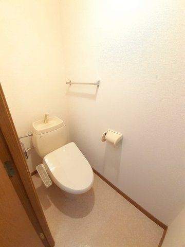 ＮＡＧＡＯＫＡ１９９７のトイレ|コンパクトで使いやすいトイレです
