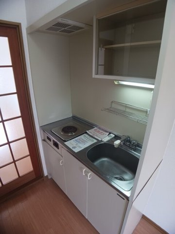 エルディム宿のキッチン|コンパクトなキッチンで掃除もラクラク