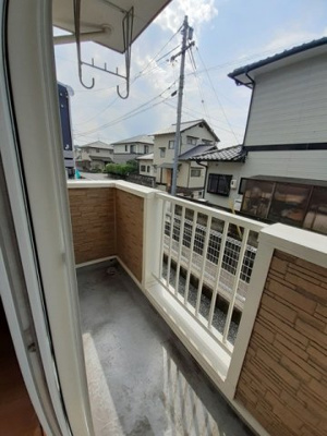 【バルコニー】 | アルバーダ・ＫⅠ | 開放的で明るい空間を演出してくれるバルコニーです