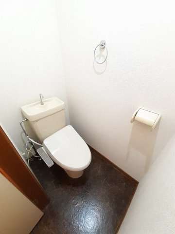 【トイレ】 | エンゼルハイツ中砂 | コンパクトで使いやすいトイレです