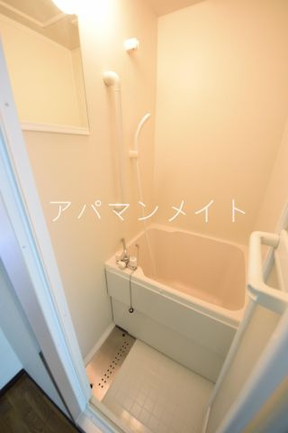 【浴室】 | メゾンアリスト | 使いやすいお風呂です