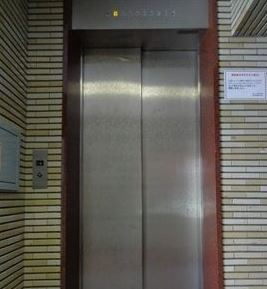 日興パレス三番町の設備|エレベーター