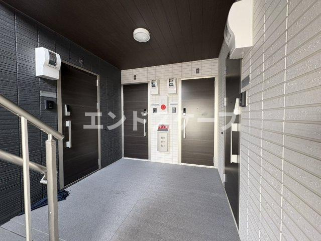 D-ROOM紅雲町Bのエントランス|高崎、前橋のお部屋探しはエンドスケープまで！お客様の理想お聞かせ下さい♪