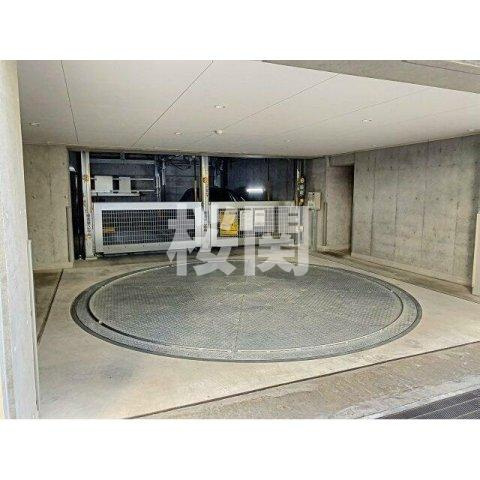 バースシティ横浜大通り公園の駐車場|※同仕様参考写真