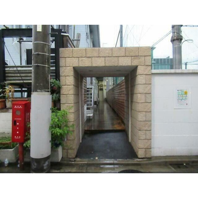 【エントランス】 | ウイング塩山