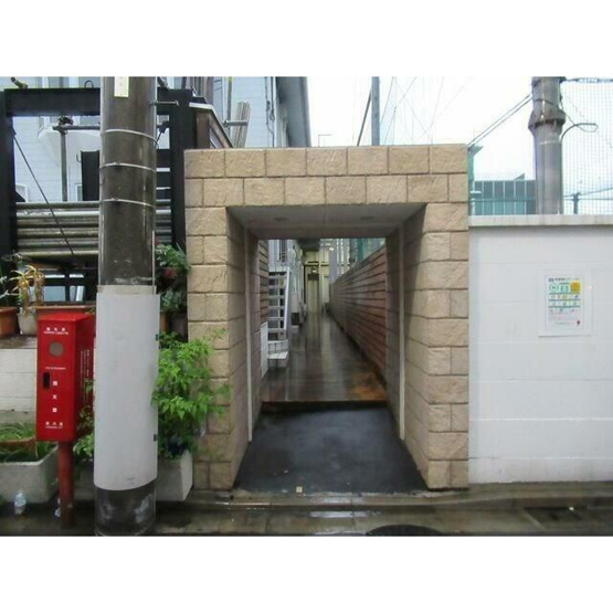 【エントランス】 | ウイング塩山