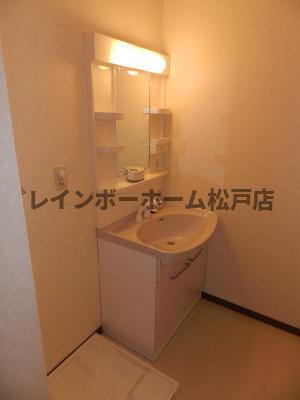 【仲介手数料：50％OFF】対象物件！の洗面所