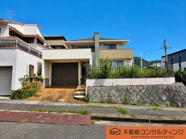 神戸市灘区篠原台　中古戸建の外観