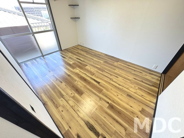 徳島市上助任町蛭子の賃貸マンションの内装