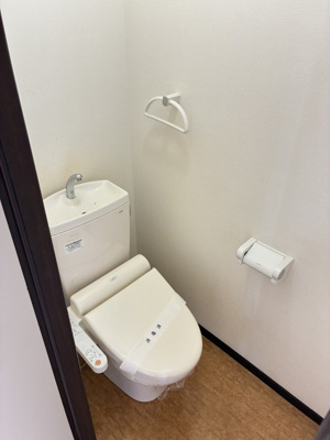 【トイレ】 | パナハイツＹＯＵ | ゆったりとした空間のトイレです