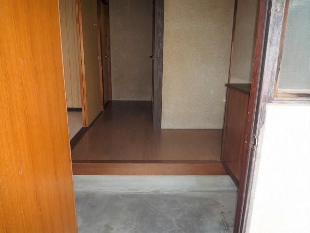 佐藤一戸建て（倉富134）2の玄関