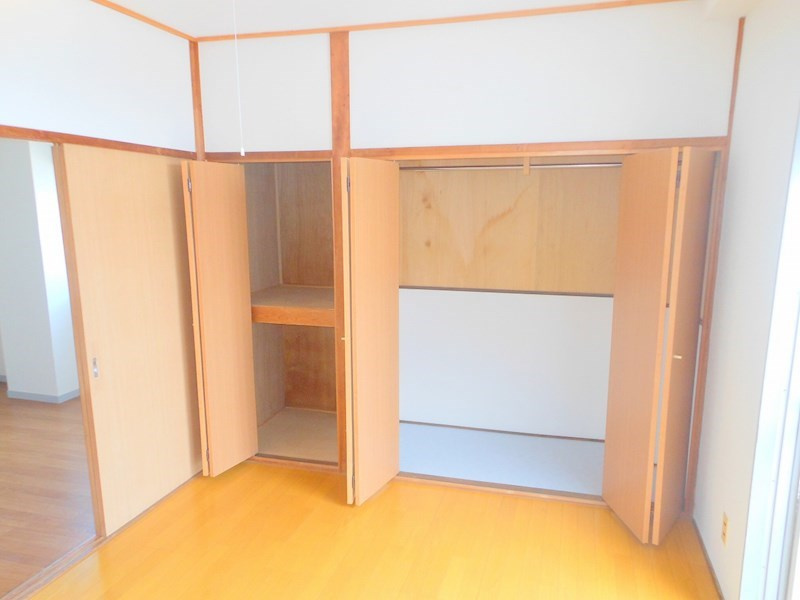 岡本アパートの収納