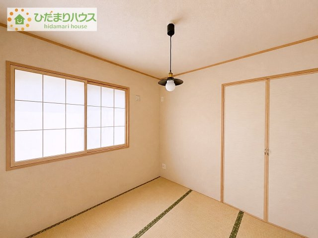 【和室】 | 取手市ゆめみ野5丁目　中古戸建 | リビング隣接の4.5帖和室は急な来客にも対応可能です。