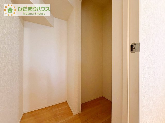 【その他】 | 取手市ゆめみ野5丁目　中古戸建 | 奥行きのあるキッチンパントリー付きで収納力も充実してます。